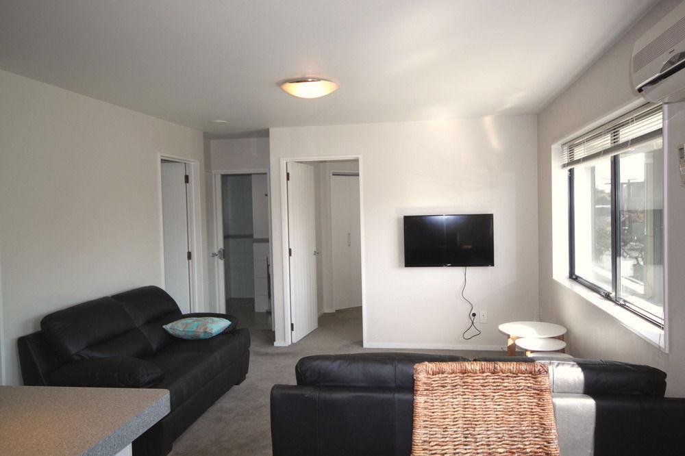 Carlton Villa 2 - Christchurch Holiday Homes Экстерьер фото