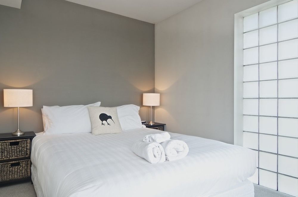 Carlton Villa 2 - Christchurch Holiday Homes Экстерьер фото